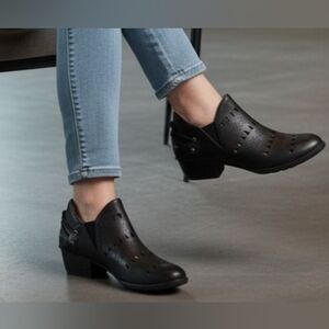 JBU Perforated Black Ankle Booties